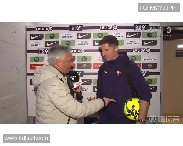 莱万携手球队再创辉煌追逐金球梦想的足球传奇之路