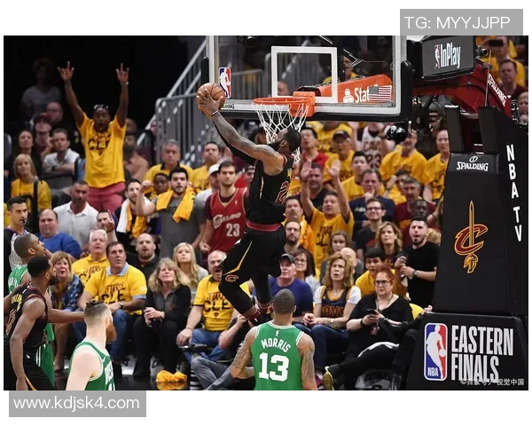 2018年NBA精彩对决骑士与雷霆的巅峰之战回顾与分析