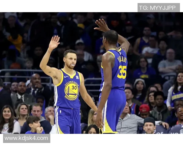 2012至2013赛季勇士与马刺的精彩对决回顾与分析