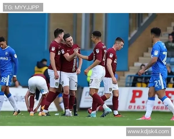 牛津联与巴恩斯利历史交锋回顾及战绩分析